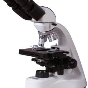 Microscopio binocular Levenhuk MED 10B