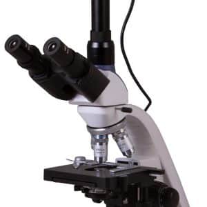 Microscopio trinocular digital Levenhuk MED D10T