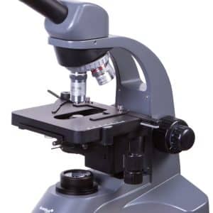 Microscopio monocular Levenhuk 700M